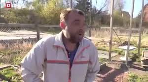«Кушать хотим, всё платно, деньги негде поменять»