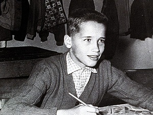 Угадаете, чей это сын?