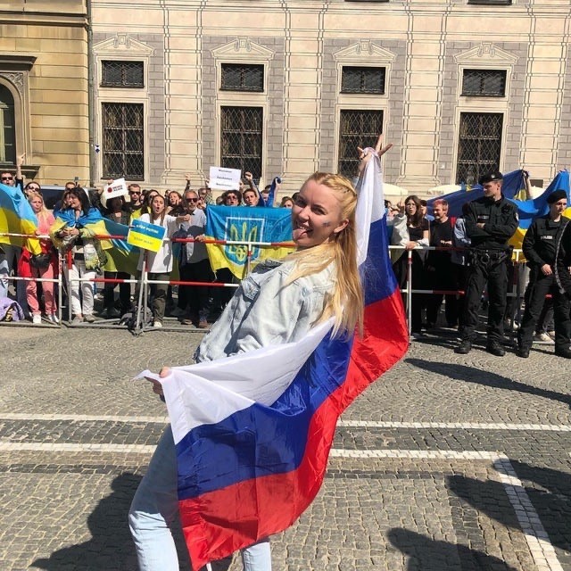 Россиянка Юлия Прохорова на свободе.
