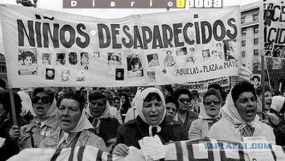 У гроба Папы Иоанна Павла II