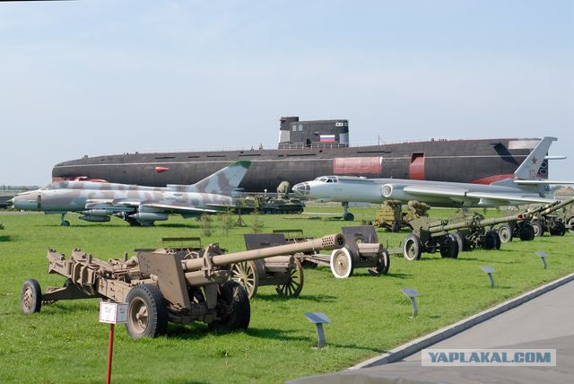 20 самых интересных авиапамятников