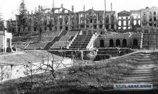 Парки и фонтаны Петергофа