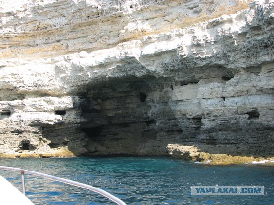 Мыс Тарханкут - самая западная точка Крыма.