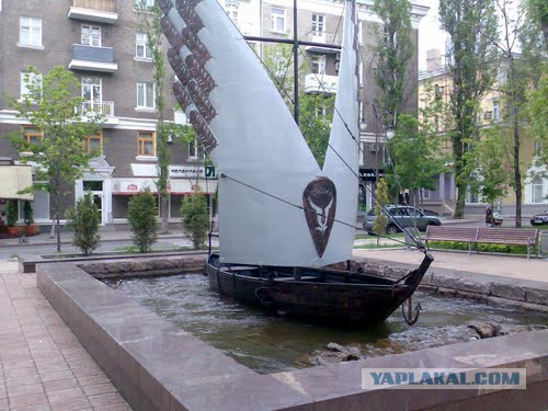 Интересные памятники вашего города