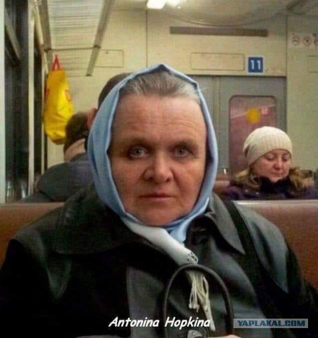 В Турции девушка попала в больницу после страстного поцелуя ее нового кавалера, который добивался встречи целый месяц