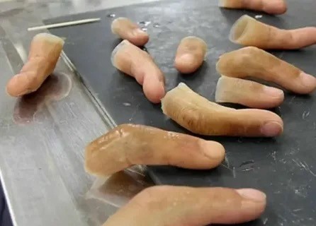 А мы его по морде
