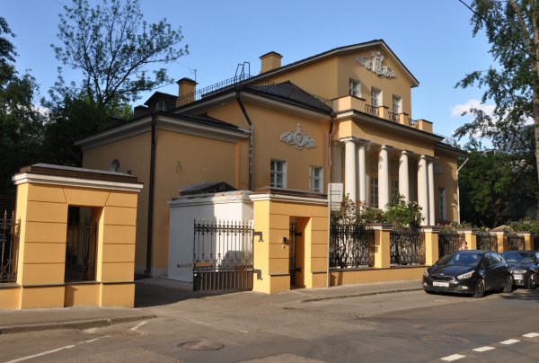 Из Москвы с любовью