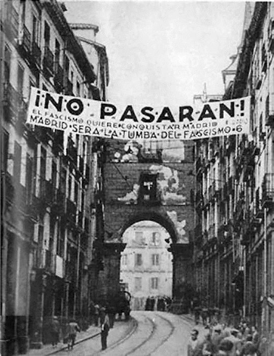 «Ура!», «No pasaran!»: происхождение и значение самых известных боевых кличей