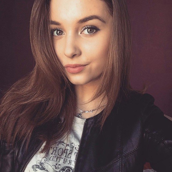 Девушки из сети