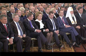 Возле здания ФСБ на Кузнецком мосту неизвестный открыл стрельбу из автомата