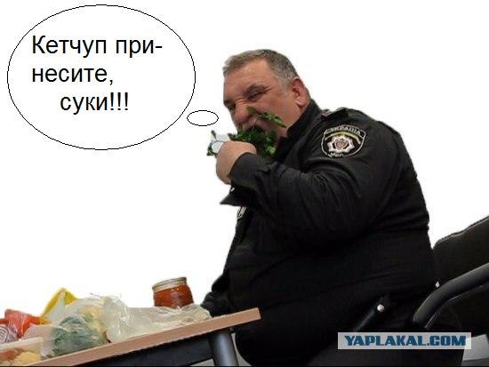 Фотожаба: Голодный охранник