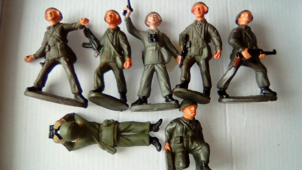 Мечта советского ребенка - игрушки из ГДР