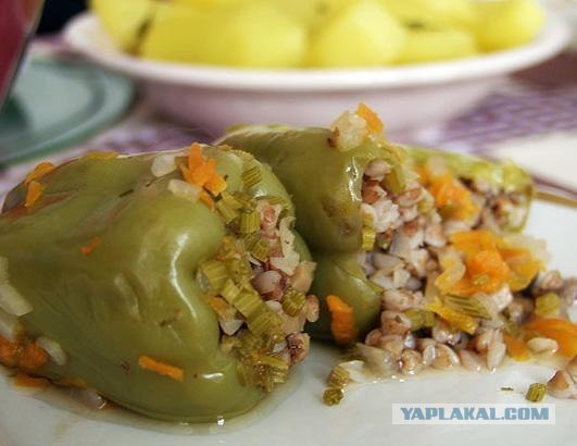 Перчики фаршированные