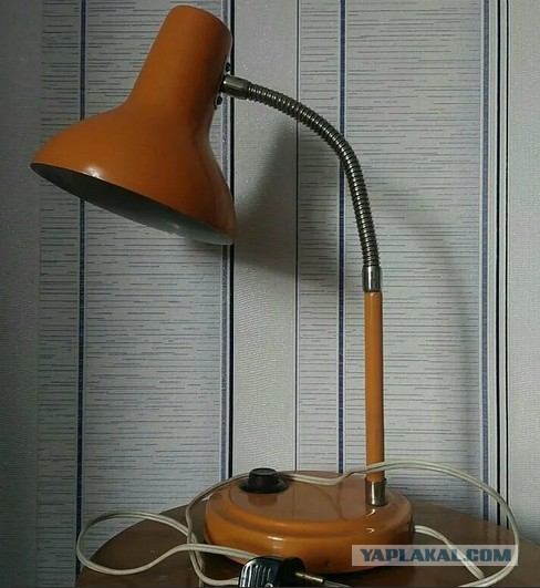 Настольные лампы и бра из СССР