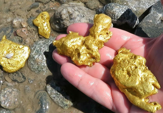 Вулкан в Антарктиде ежедневно извергает золото стоимостью $2.2 млн, но добыть его невозможно