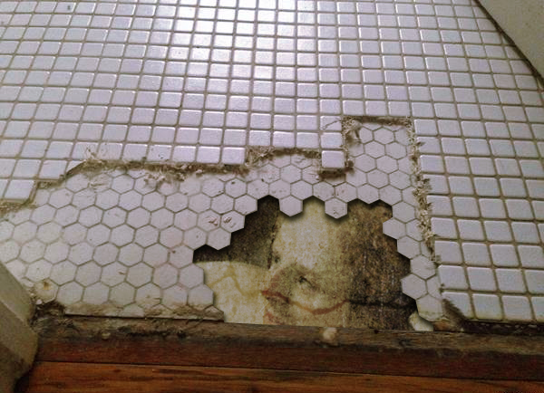 Решили сделать ремонт в ванной под старину
