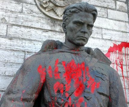 Терминатор рядом не стоял.