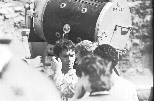 32 фотографии со съёмочных площадок