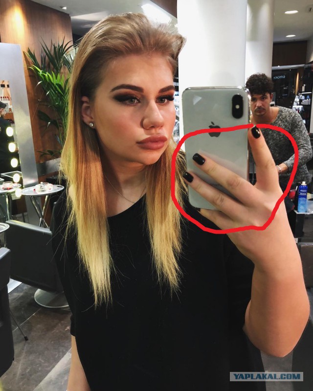 Дочь олигарха Струкова показала россиянам fuck из Испании (пока её папа продвигает пенсионную реформу)
