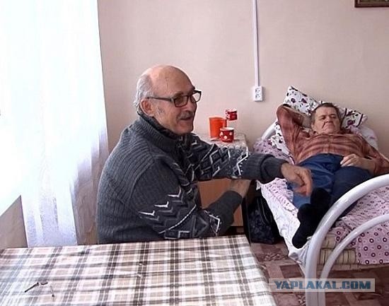 В Нижнем Новгороде пенсионер отремонтировал больницу на свои «похоронные» деньги