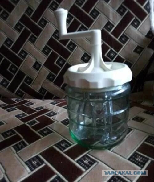 Непривычные кухонные приспособления из прошлого на снимках