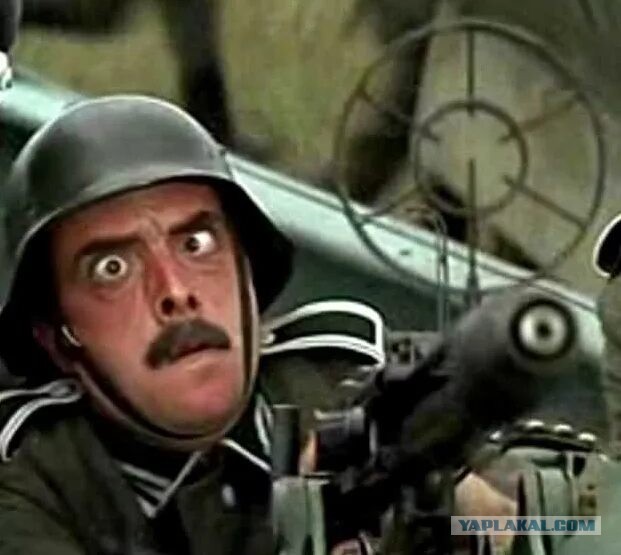 Кувейт чествует воздушного аса, которому посчастливилось за один боевой вылет сбить сразу три американских истребителя F-15