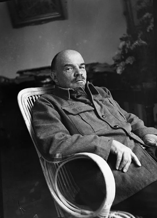 Болезнь и смерть Ленина в фотографиях