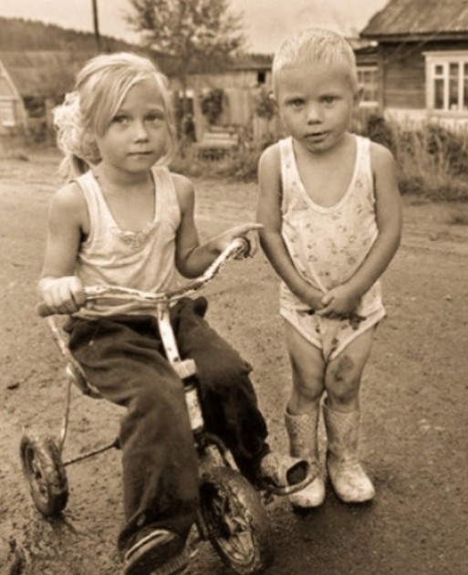 Детство босоногое