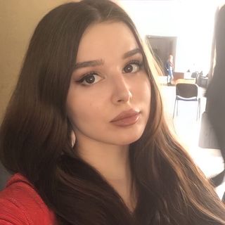 Подкалывает бородачей