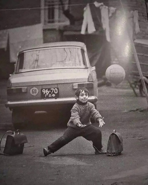 Детство, детство, ты куда спешишь