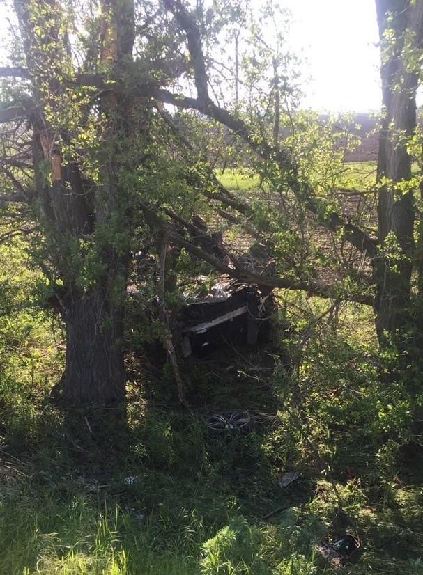 В Ростовской области водитель BMW погиб в ДТП, после того, как покинул место другой аварии и разогнался до 243 км/ч