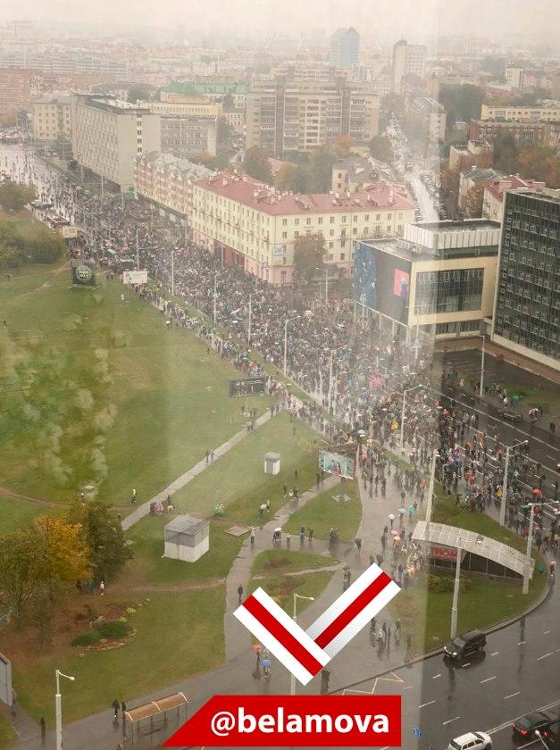 В Минске начались задержания протестующих
