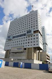 Вот как не надо распоряжаться деньгами