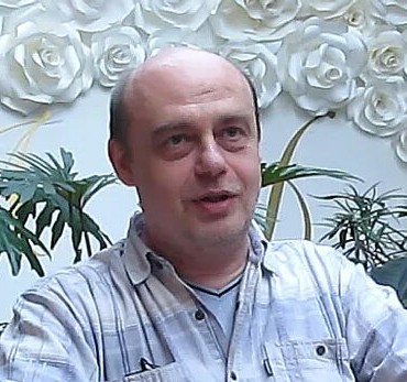 Появился, значит, в Зоне Чёрный сталкер