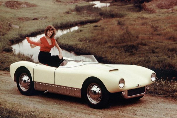 Maserati Boomerang: дизайн, опередивший время