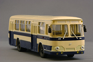 Луноход №677: история создания автобуса ЛиАЗ-677