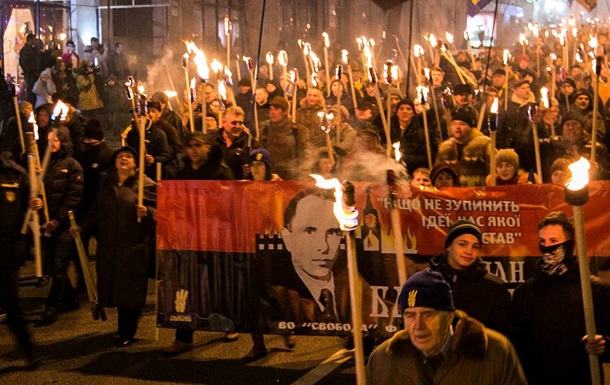 Россия и Запад: про белых и пушистых