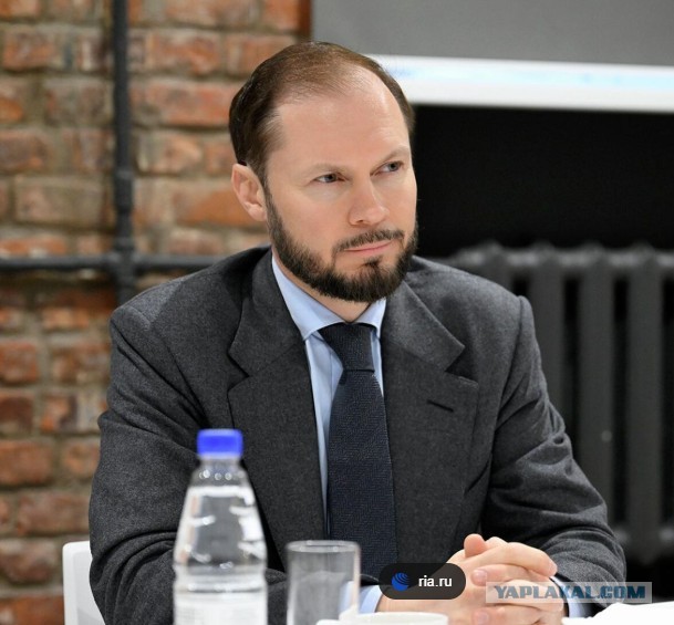 Как «закрывать Наташек» за один звонок и конкурс «трахни мамонта»