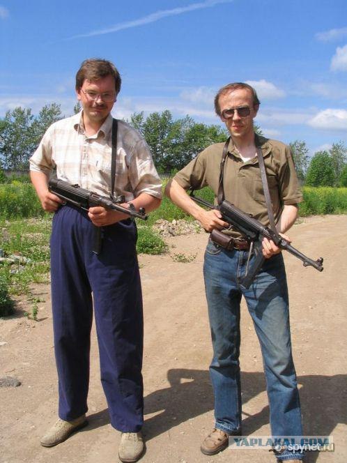 На трибунах становится тише