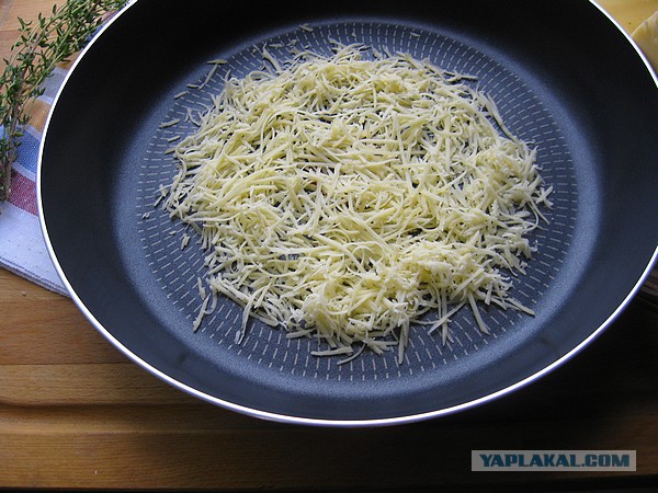 Сырные корзинки с салатом и жульеном