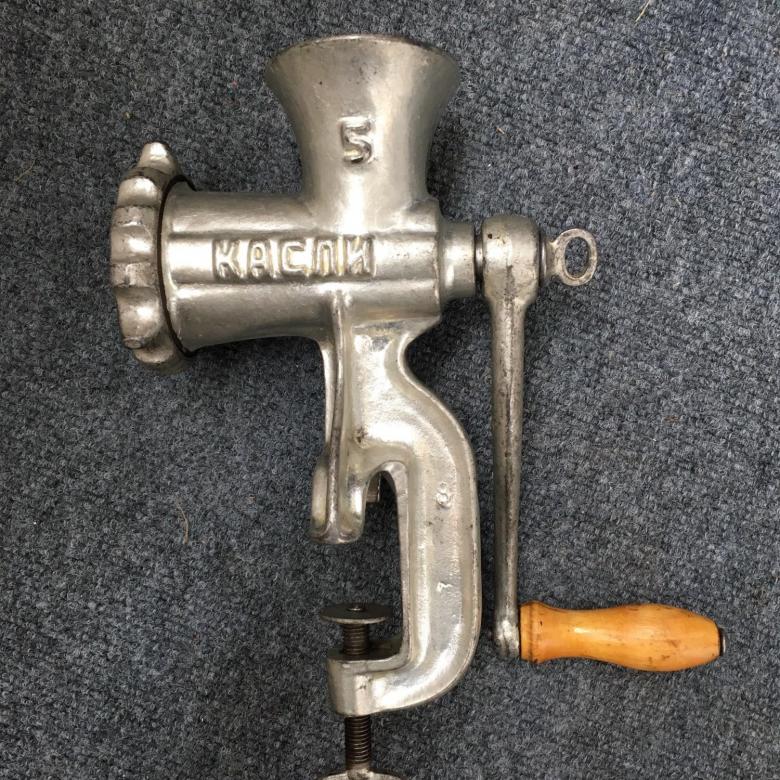 мясорубка урал. мясорубка 1990. советская механическая мясорубка. мясорубка national super grinder my-g20n. мясорубка 1990.