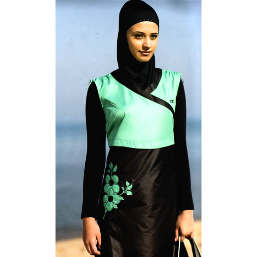 Девушки в обтягивающих платьях