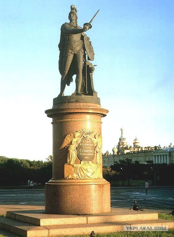 О чём молчат руины и шепчут пирамиды