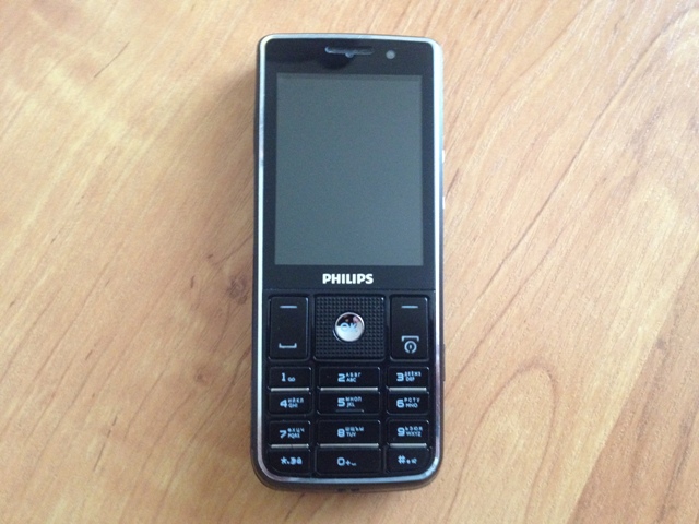 Наверное Philips скоро сделает телефон с одной-