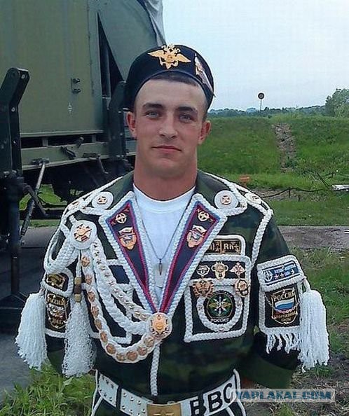 Казахские дембеля возвращаются домой