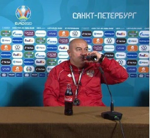 Ответ рынка на жест Роналду