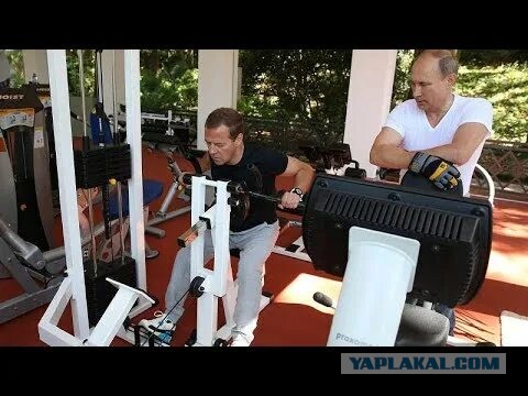 "сделаем Америку снова здоровой"