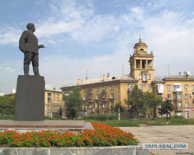 Открыли памятник Сталину