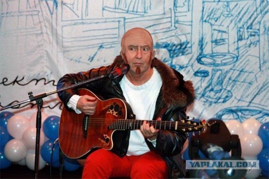 Фотожаба: О чем задумался Малежик?