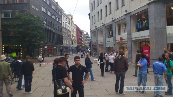 Теракты в Осло: взрыв и расстрел подростков